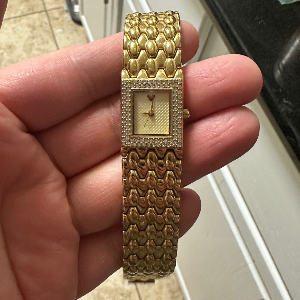 Vintage Disney Mickey Women’s Watch